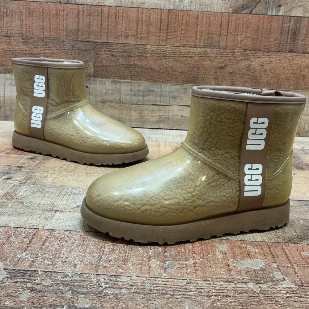 UGG Boots Womens Size 8 39 Beige Waterproof Shearling Ankle Pull On Winter